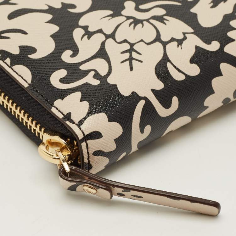 Pre Owned Kate Spade Black/Beige Damask Print Leather Zip Around Continental Wallet