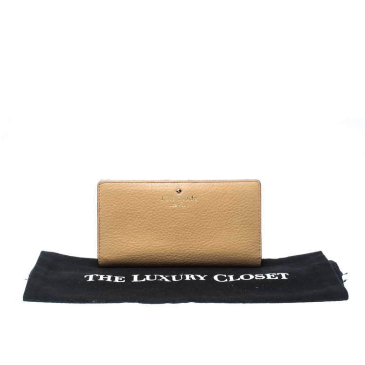 Pre Owned Kate Spade Cream Leather Flap Wallet