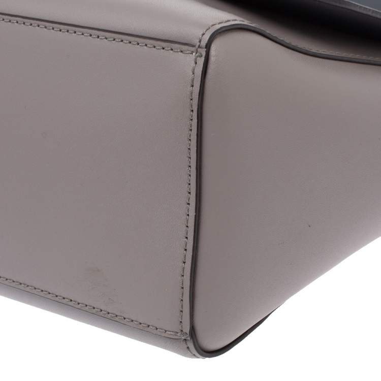 Pre Owned Kate Spade Pale Lilac Leather Logo Plague Flap Shoulder Bag