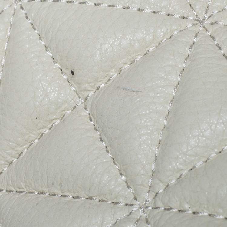 مملوكة مسبقًا Kate Spade Cream Quilted Leather Chain Tote