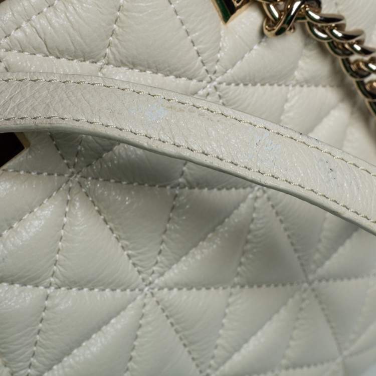 مملوكة مسبقًا Kate Spade Cream Quilted Leather Chain Tote