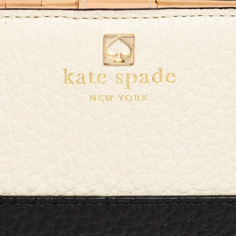 Pre Owned Kate Spade Off White/Black Leather Spencer Bifold Wallet