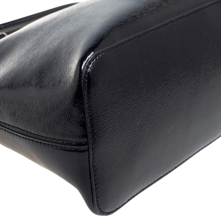 مملوكة مسبقًا Kate Spade Black Patent Leather Zip Dome Satchel