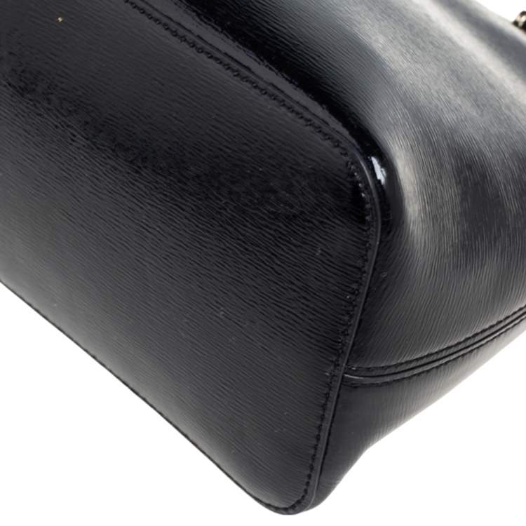 مملوكة مسبقًا Kate Spade Black Patent Leather Zip Dome Satchel