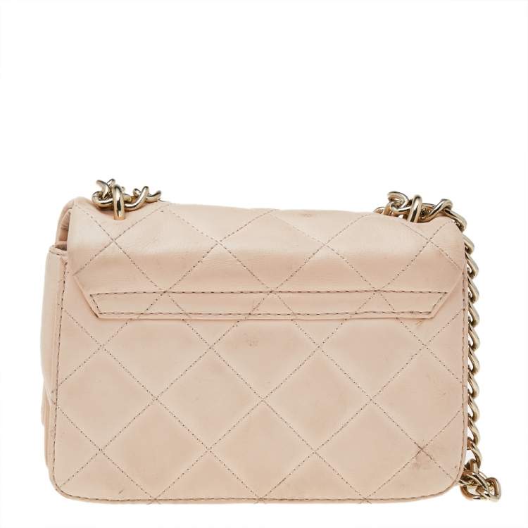Pre Owned Kate Spade Beige Quilted Leather Mini Emerson Place Vivenna Shoulder Bag