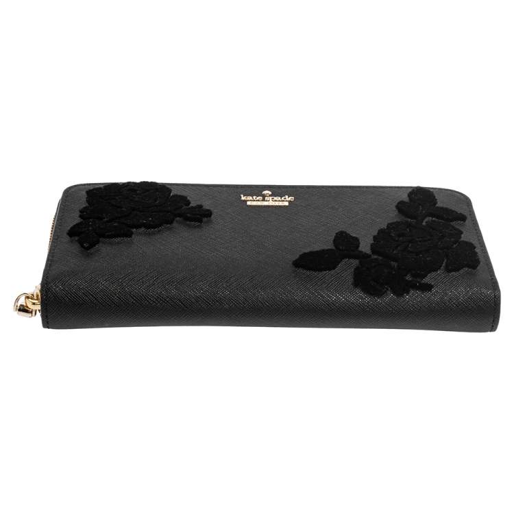 مملوكة مسبقًا Kate Spade  Black Leather Zip Around Wallet