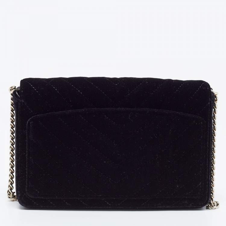 Pre Owned Kate Spade Black Chevron Velvet Chain Clutch