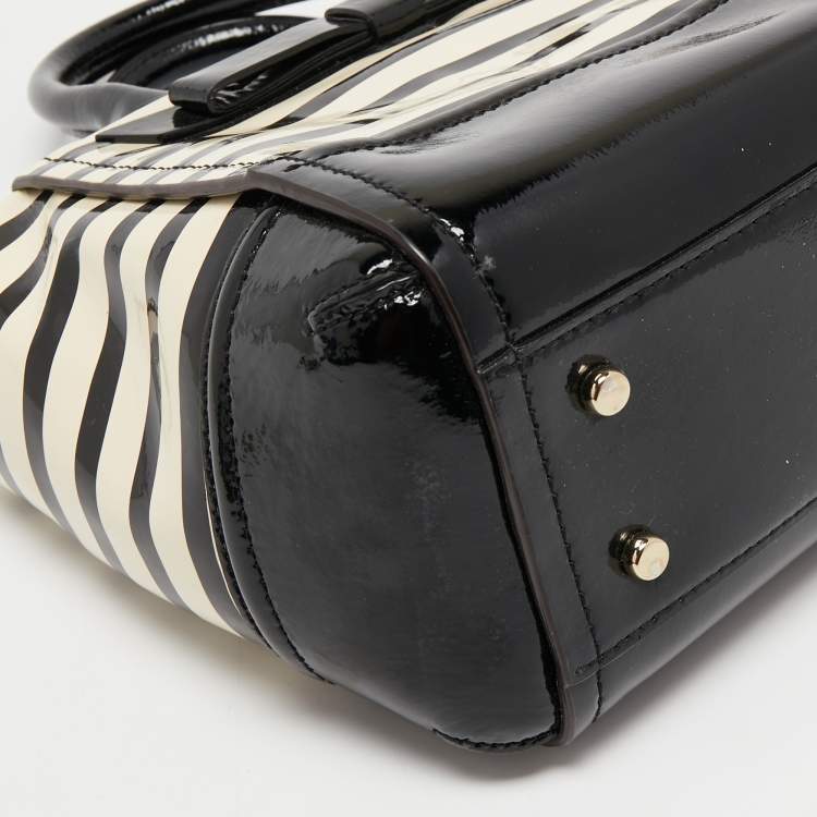 Pre Owned Kate Spade Black/Off White Striped Patent Leather Bow Tote