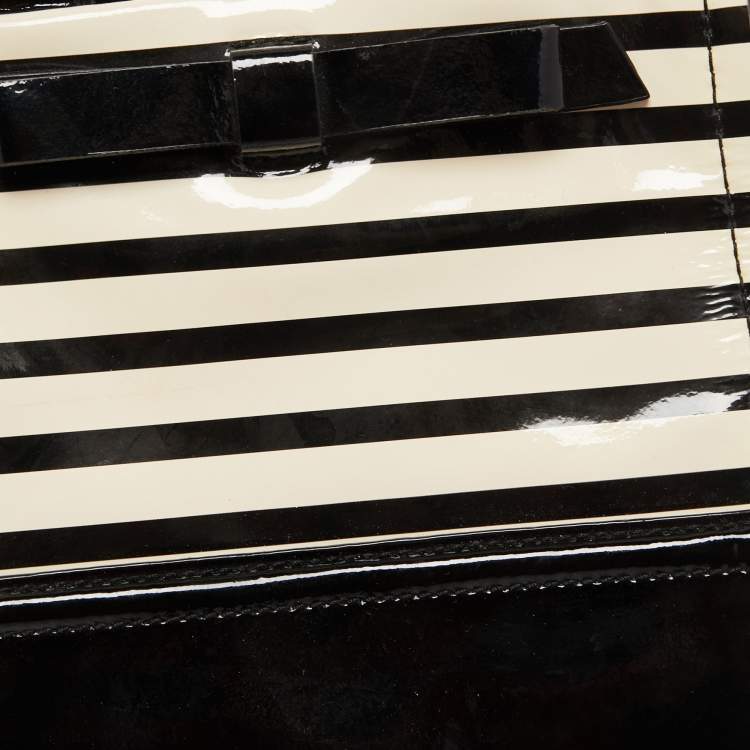 Pre Owned Kate Spade Black/Off White Striped Patent Leather Bow Tote