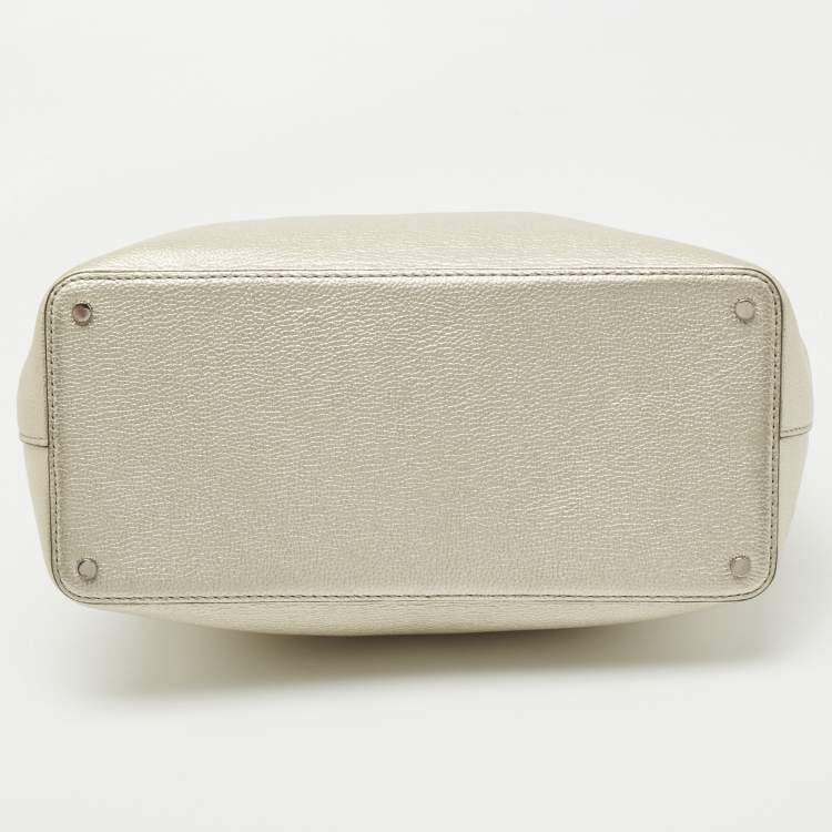 Pre Owned Kate spade Silver Grained Leather Floral Applique Evangelie Larchmont Avenue Satchel