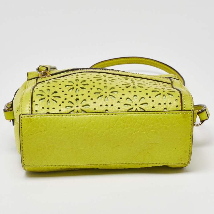 Pre Owned Kate Spade Green Leather Floral Lasercut Crossbody Bag 