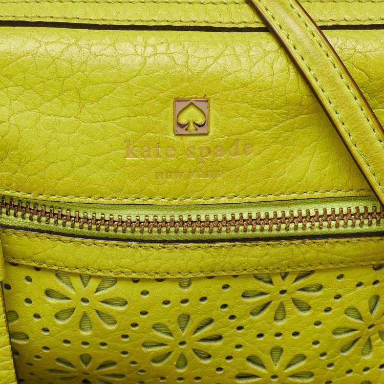 Pre Owned Kate Spade Green Leather Floral Lasercut Crossbody Bag 