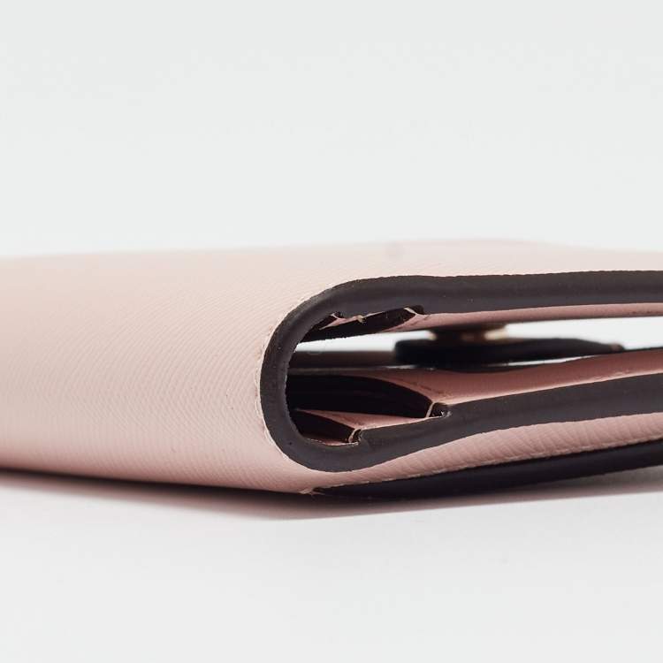 Pre Owned Kate Spade Pink Leather Bifold Wallet 