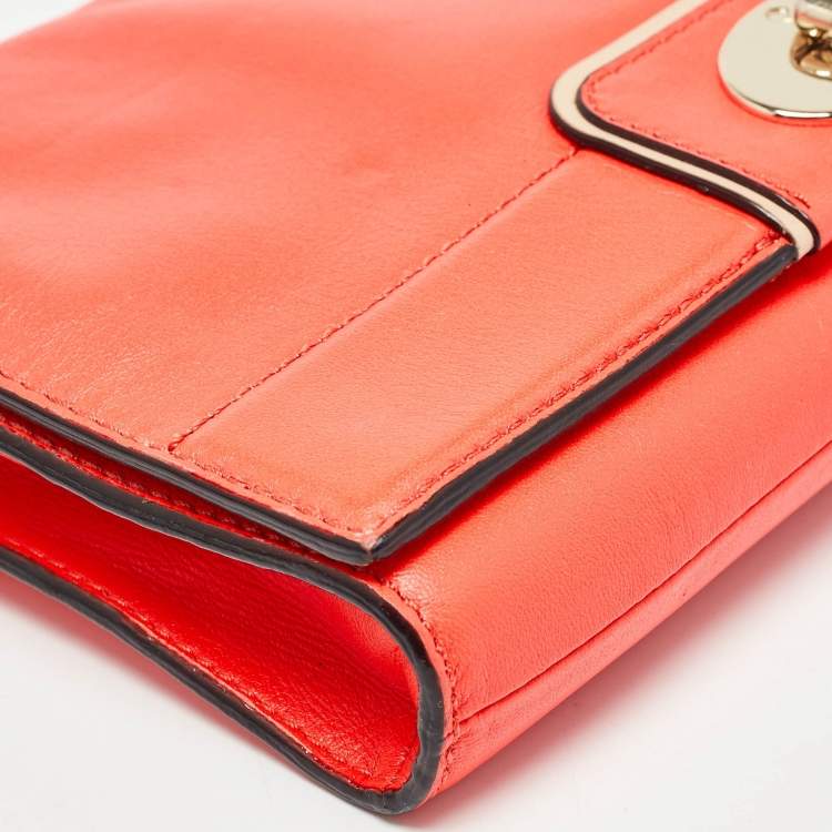 مملوكة مسبقًا Kate Spade Neon Orange Leather Hampton Road Juliana Crossbody Bag
