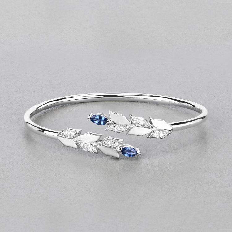 Pre Owned 0.50 cts Blue Sapphire and Diamond 14K White Gold Bypass Bangle