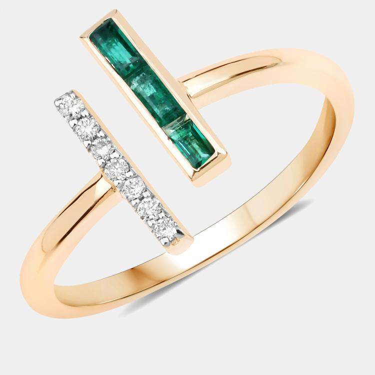 Pre Owned 0.18 cts Emerald and Diamond 14K Yellow Gold Bypass Bar Ring US Size 7