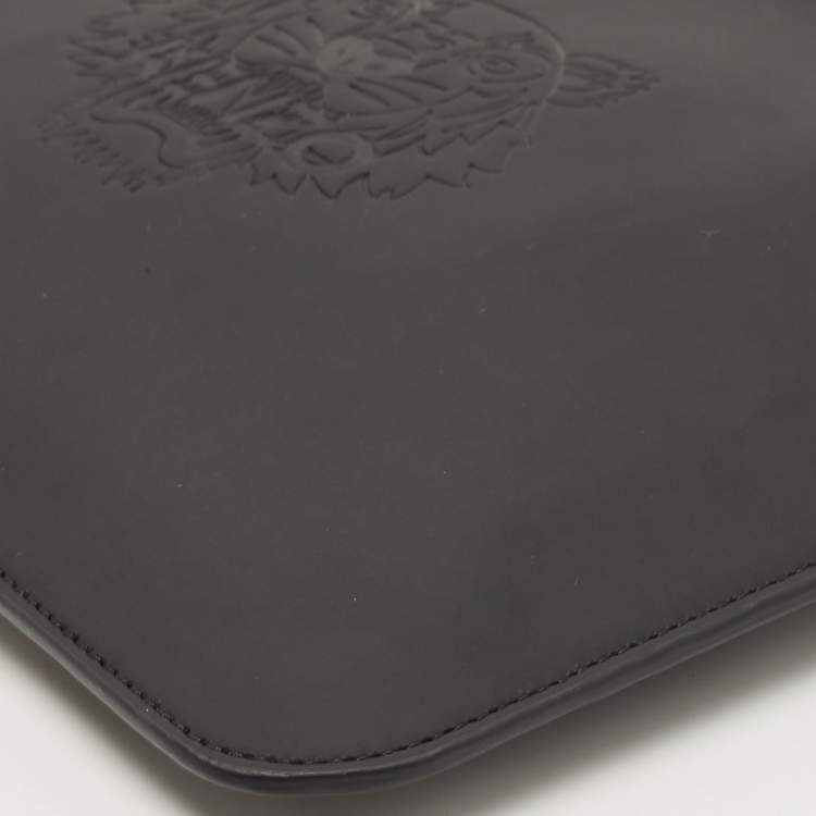 Pre Owned Kenzo Black Tiger Engraved Leather Wristlet Pouch