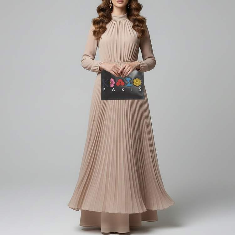 Pre Owned Kenzo Logo Patch Black Leather Zip Flat Pouch