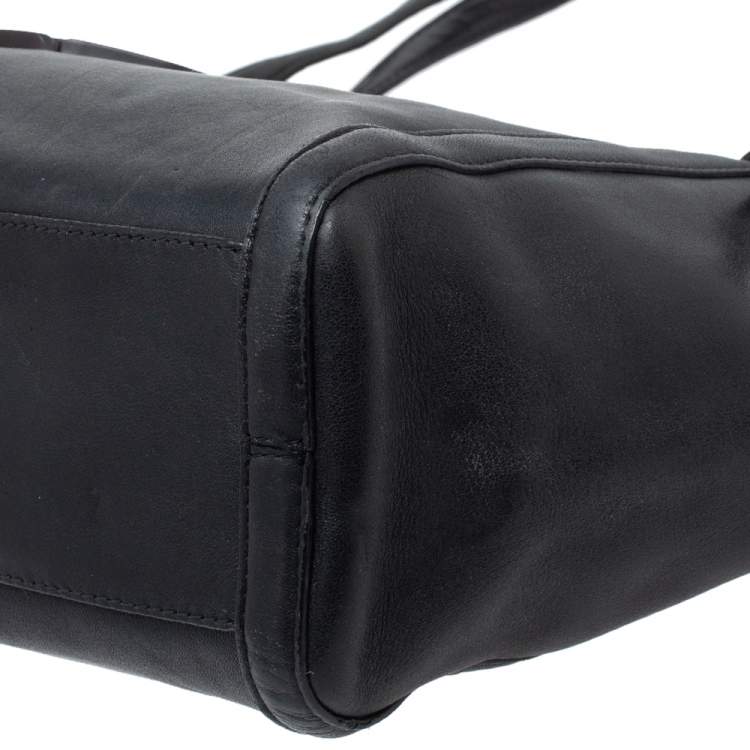 Pre Owned Kenzo Black Leather Koi Fish Tote