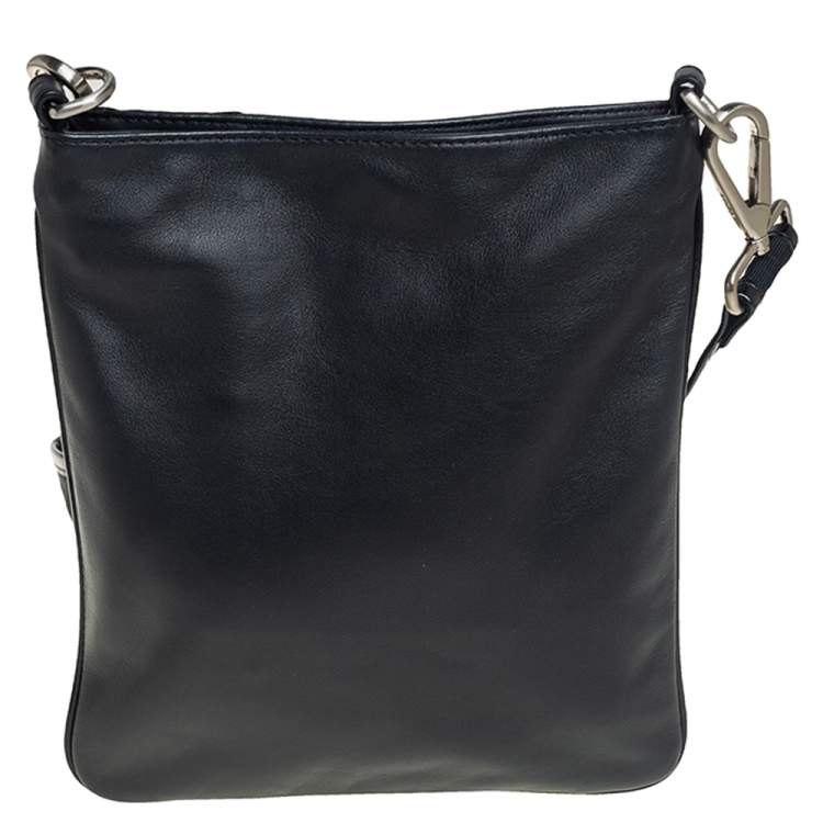 مملوكة مسبقًا Kenzo Black Leather and Patent Leather Trim Metal Floral Embellished Messenger Bag