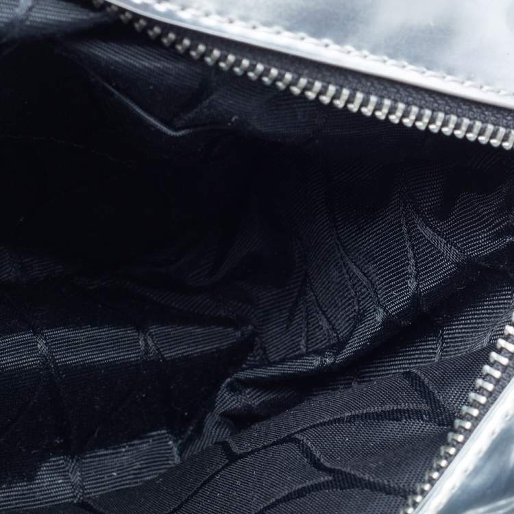 Pre Owned Kenzo Silver Patent Leather Donna Jordan Crossbody Bag