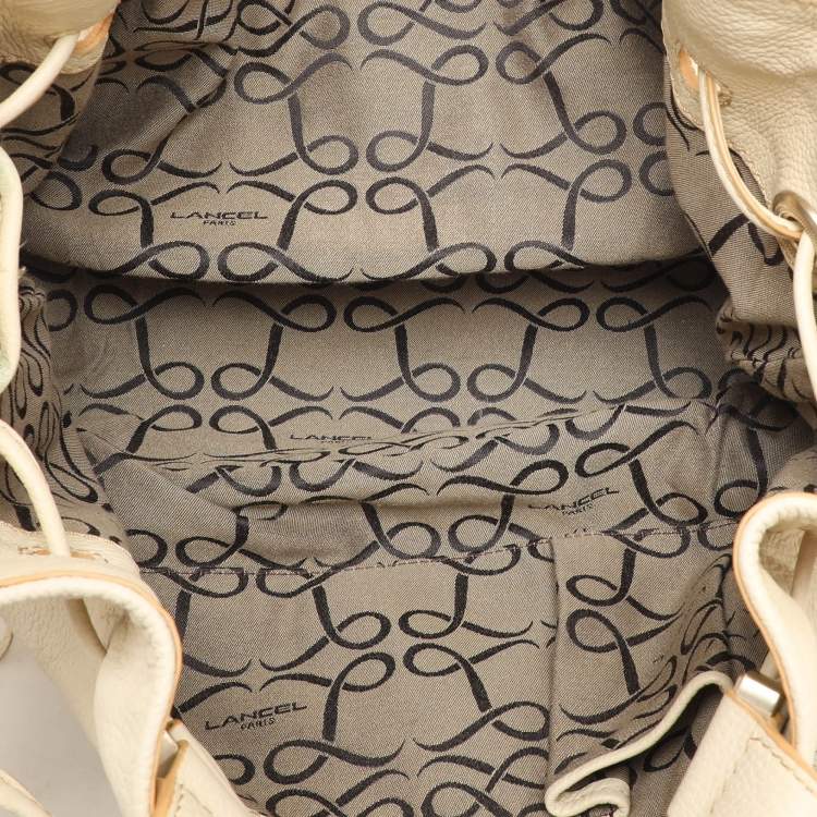 Pre Owned Lancel Cream Leather Drawstring Tassel Tote