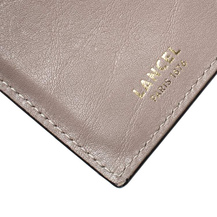 Pre Owned Lancel Beige Leather Continental Wallet