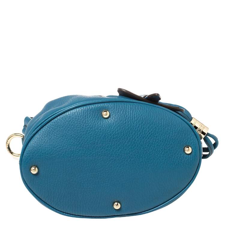 مملوكة مسبقًا Lancel Blue Leather Premier Flirt Bucket Bag