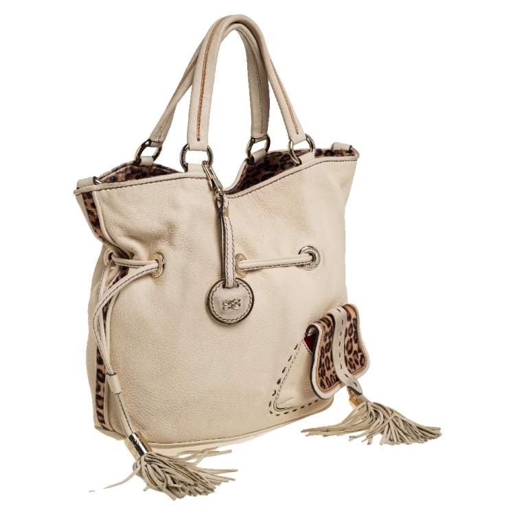 Pre Owned Lancel Cream Pebbled Leather Premiere Flirt Bucket Bag