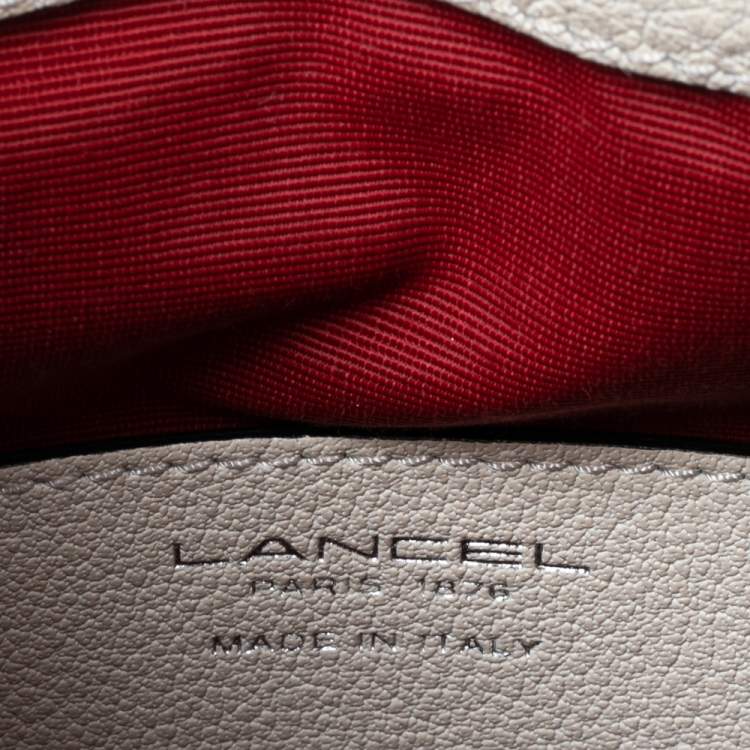 Pre Owned Lancel Off White Grained Leather Medium Charlie De Lancel Top Handle Bag