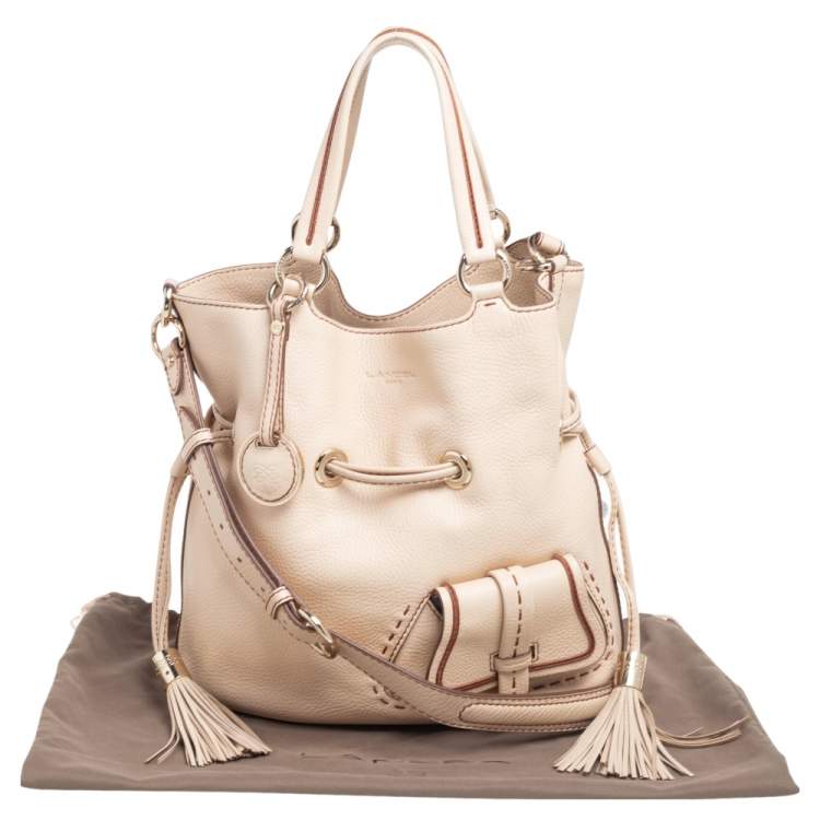 Pre Owned Lancel Beige Pebbled Leather Premiere Flirt Bucket Bag