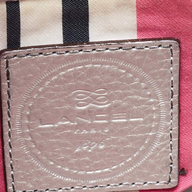 Pre Owned Lancel Silver Leather Logo Embellished Crossbody Bag