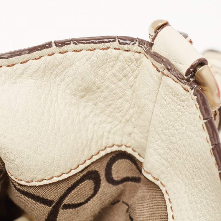 Pre Owned Lancel Off White Leather Premiere Flirt Bucket Bag