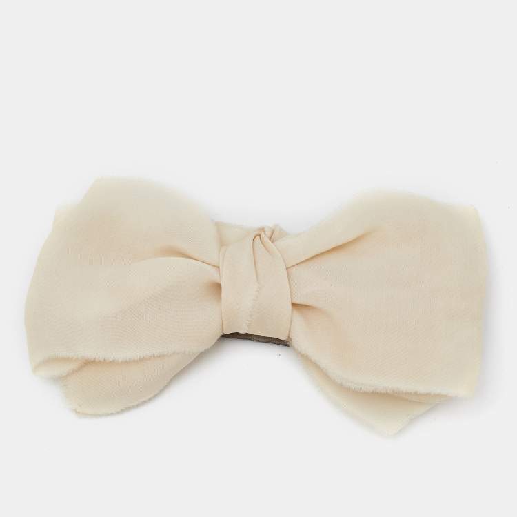 مملوكة مسبقًا Lanvin Ivory Silk Bow Pin Brooch