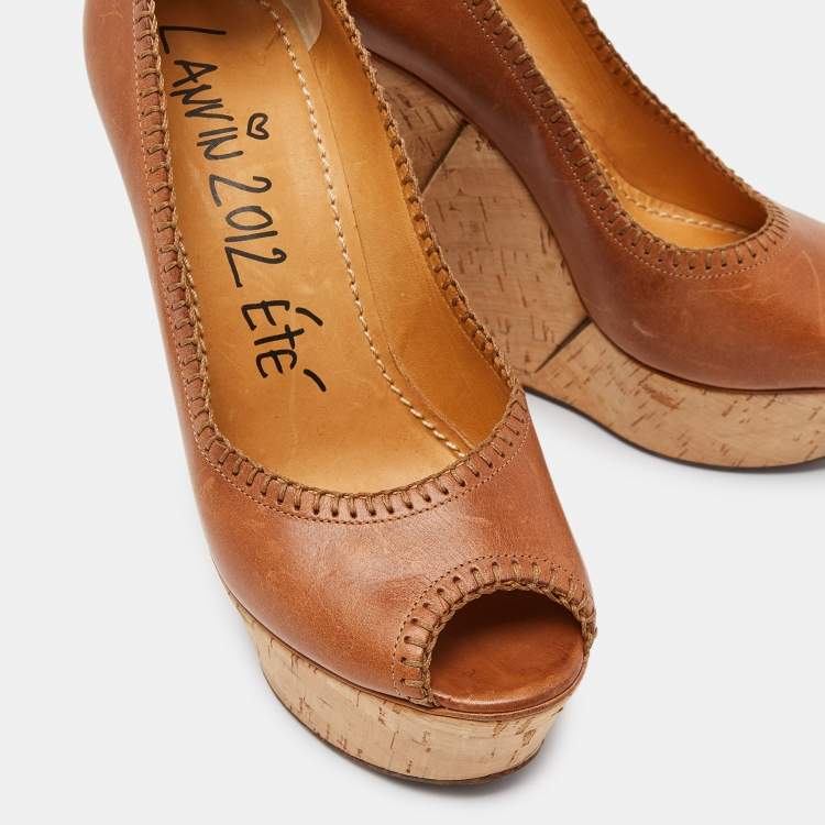 Pre Owned Lanvin Beige Leather Wedge Platform Pumps Size 39
