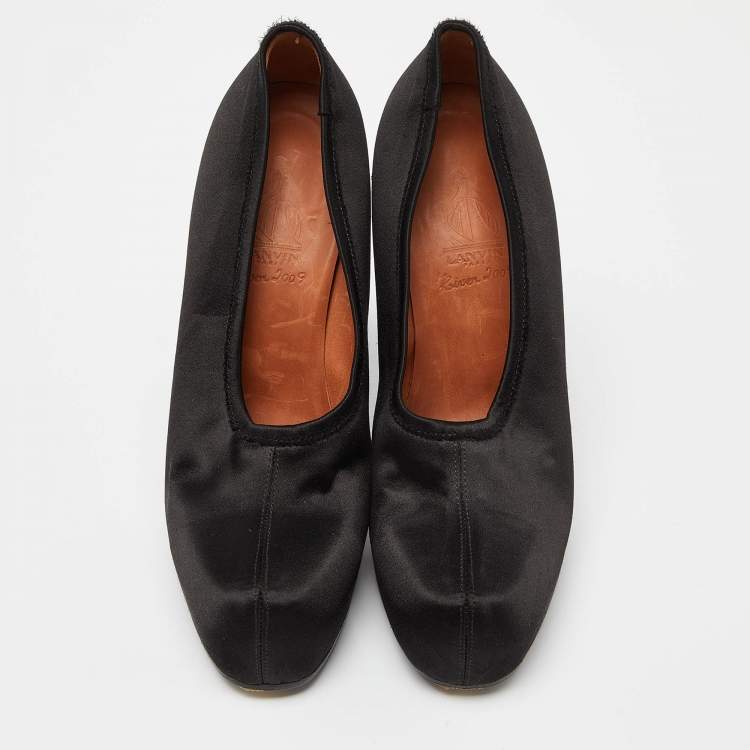 Pre Owned Lanvin Black Satin Platform Pumps Size 38.5