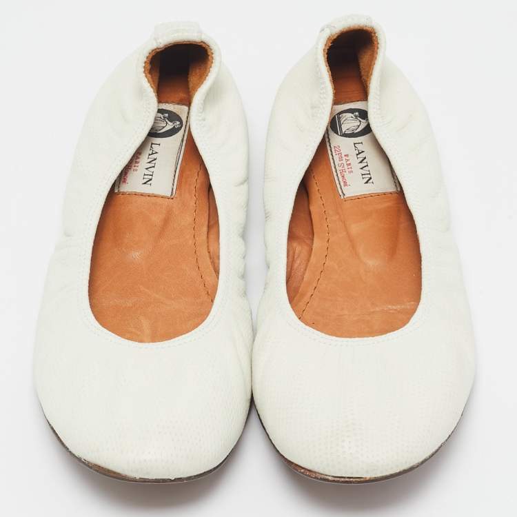 Pre Owned Lanvin White Leather Scrunch Ballet Flats Size 38