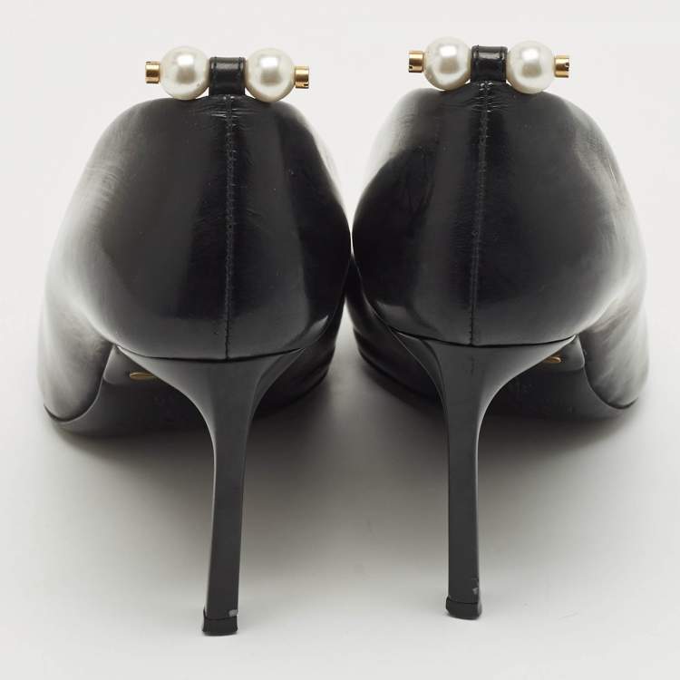 Pre Owned Lanvin Black Leather Pointed Toe Pumps Size 36