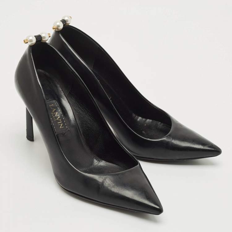 Pre Owned Lanvin Black Leather Pointed Toe Pumps Size 36