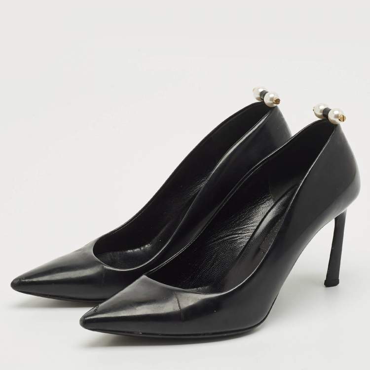 Pre Owned Lanvin Black Leather Pointed Toe Pumps Size 36