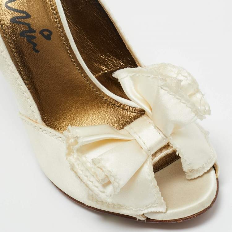 Pre Owned Lanvin White Satin Bow Peep Toe Pumps Size 36.5