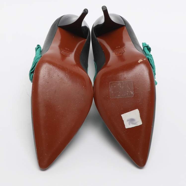Pre Owned Lanvin Size 40 Black/Green Fabric and Leather Pumps