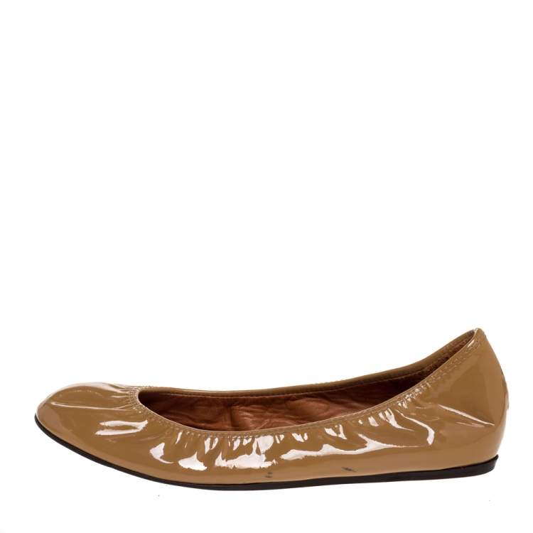 Pre Owned Lanvin Beige Patent Leather Scrunch Ballet Flats Size 36.5 