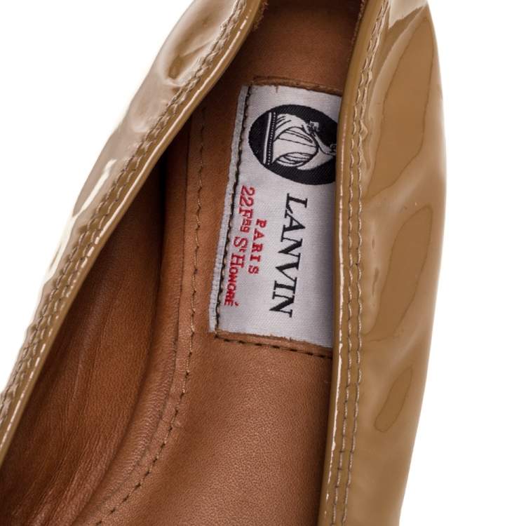 Pre Owned Lanvin Beige Patent Leather Scrunch Ballet Flats Size 36.5 