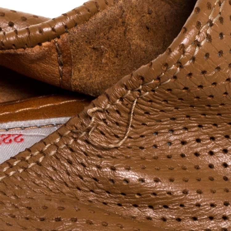 مملوكة مسبقًا Lanvin Brown Perforated Leather Scrunch Ballet Flats Size 38