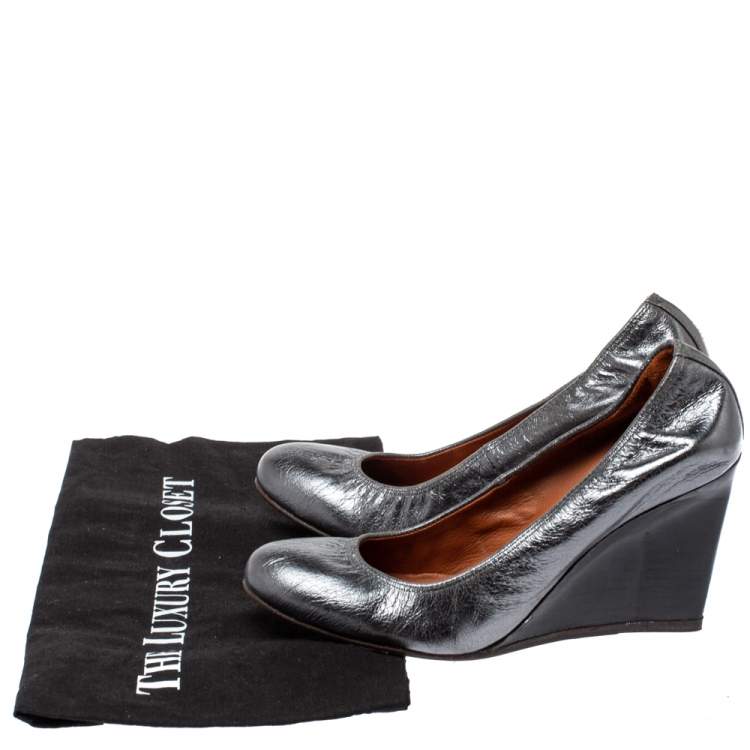 Pre Owned Lanvin Metallic Grey Leather Scrunch Wedge Pumps Size 37