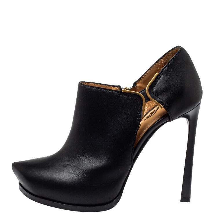 Pre Owned Lanvin Black Leather Ankle Boots Size 37
