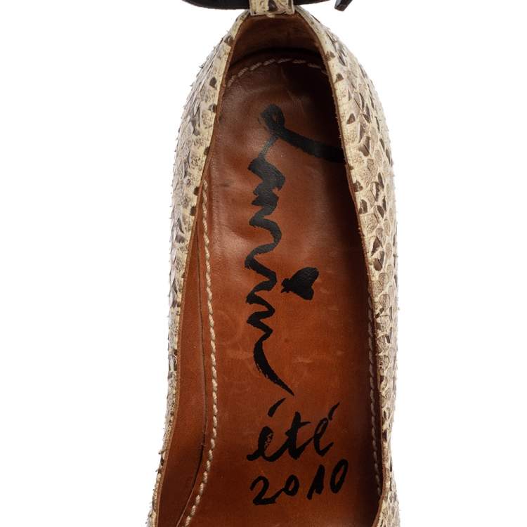 Pre Owned Lanvin White/Brown Snakeskin Leather Ankle Strap Pumps Size 36