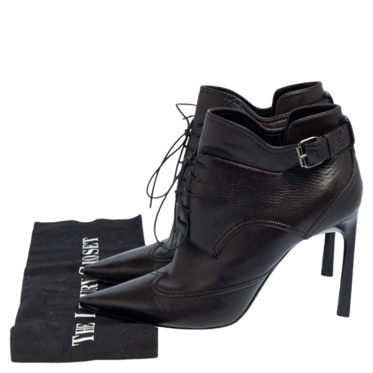 مملوكة مسبقًا Lanvin Black Leather Pointed Toe Ankle Booties Size 39