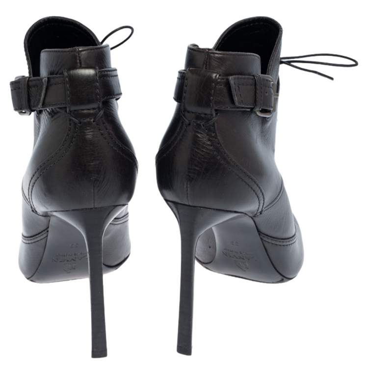 مملوكة مسبقًا Lanvin Black Leather Pointed Toe Ankle Booties Size 39
